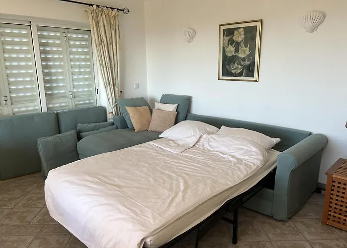233 Galo Apartment, 2 Schlafzimmer * Porches (Algarve)