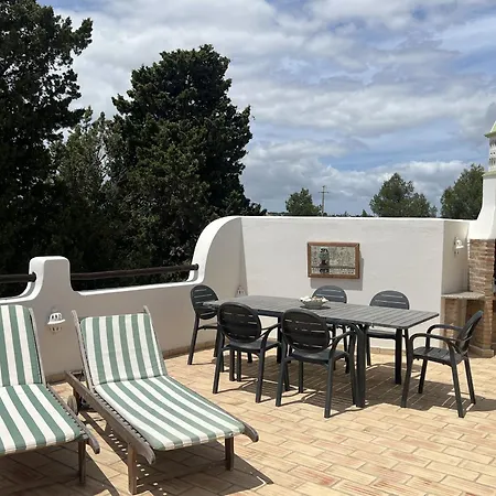 233 Galo Apartment, 2 Schlafzimmer Porches (Algarve)