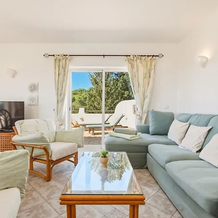 233 Galo Apartment, 2 Schlafzimmer Карвоейру