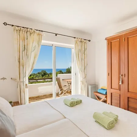 Апартаменты 233 Galo Apartment, 2 Schlafzimmer