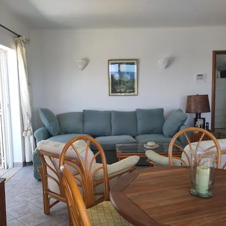 233 Galo Apartment, 2 Schlafzimmer Porches (Algarve)